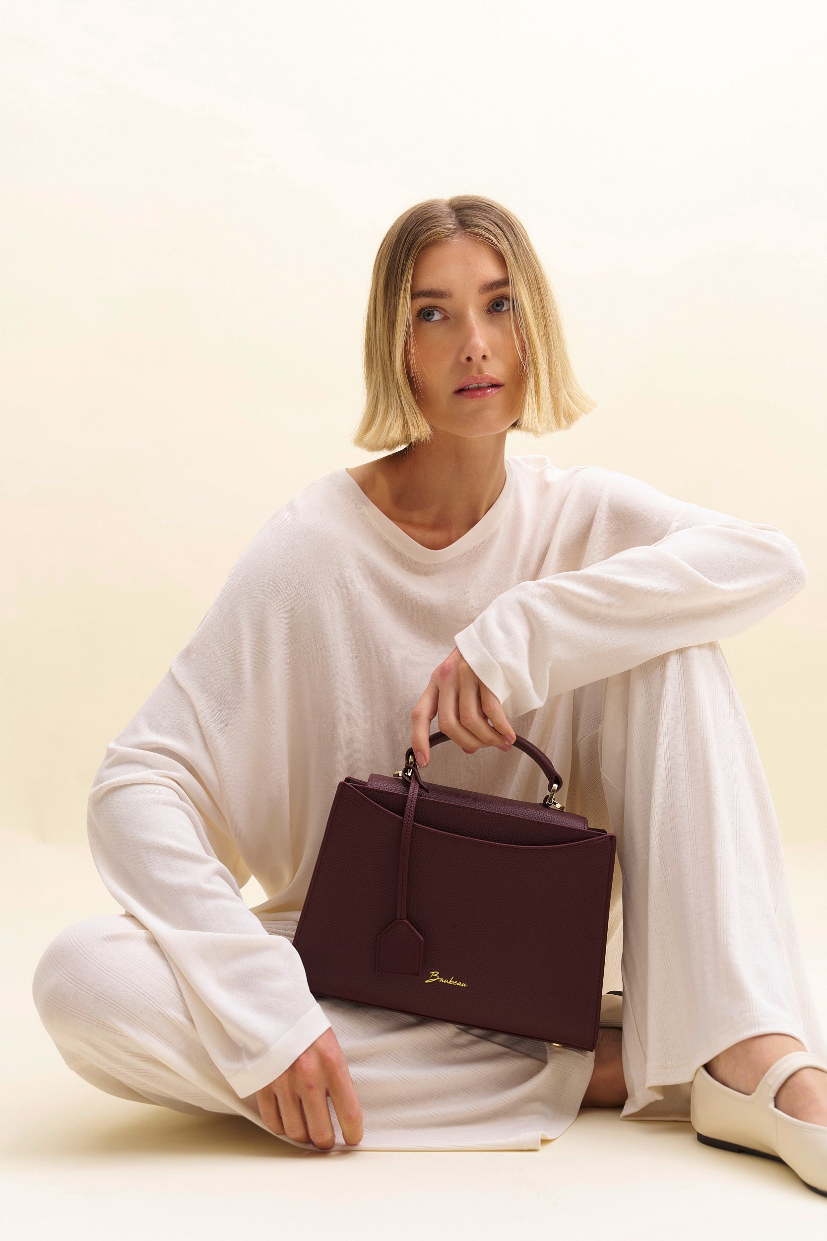 Alba - Burgundy