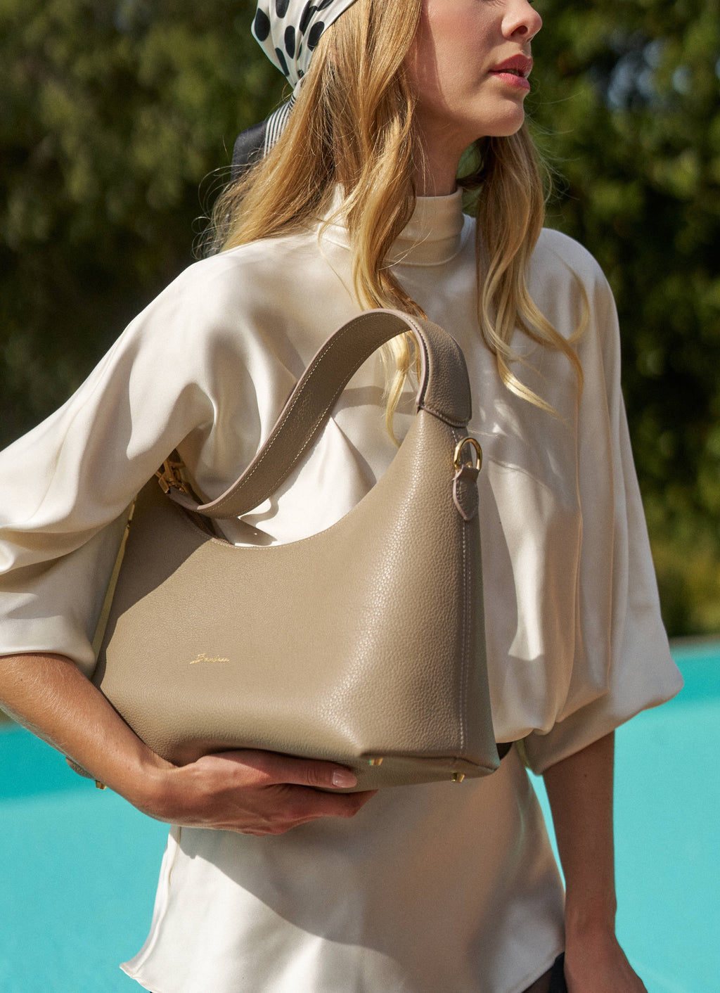 Lafayette Medium - Taupe