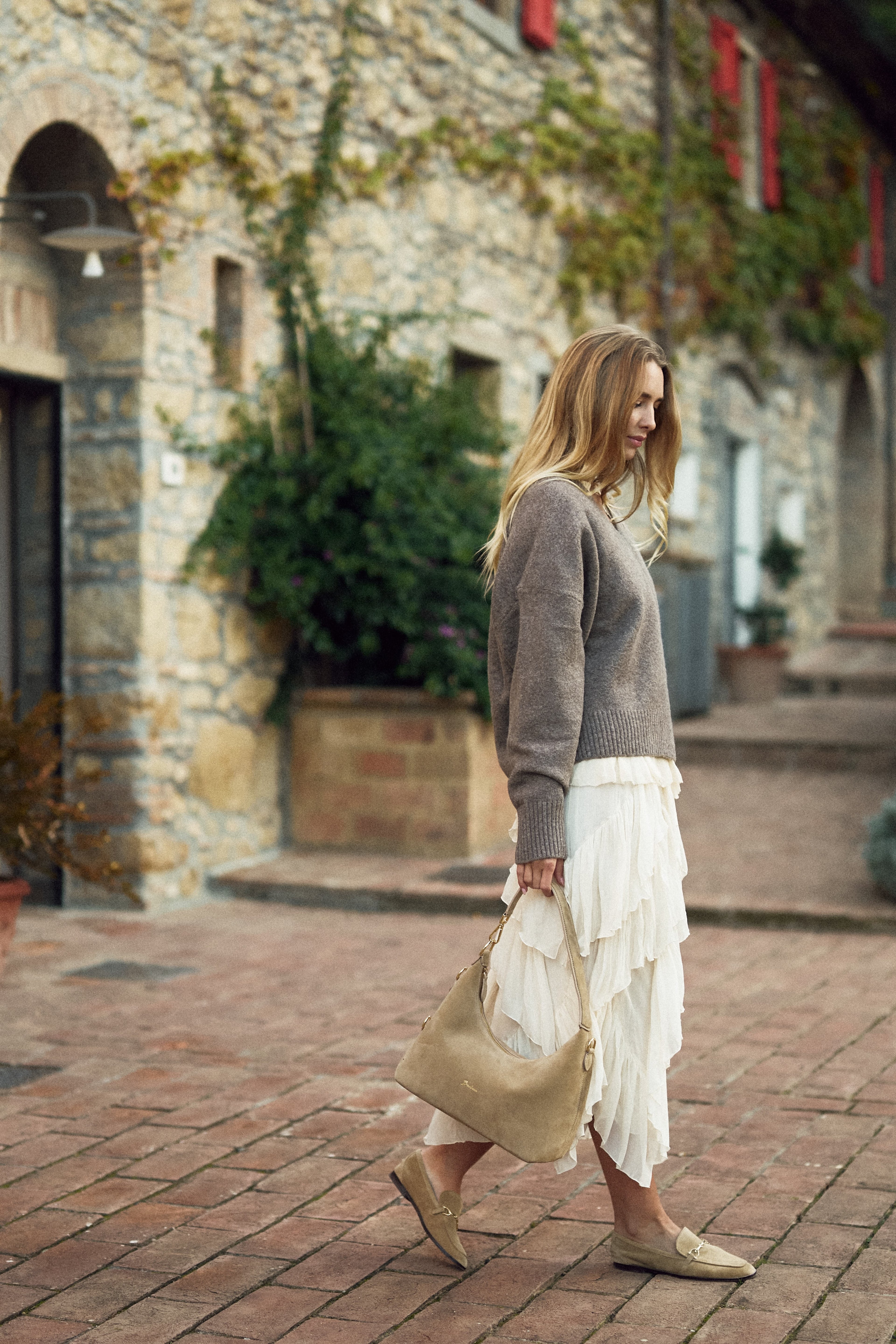 Lafayette Medium - Daim Dune